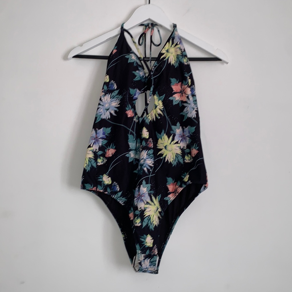 O Neil | Floral Swimsuit Size Xl